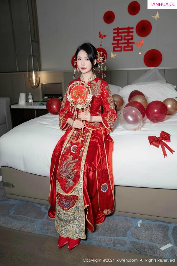 陈若依 抖娘利世 [XiuRen]高清写真图 2024.04.11 No.8376 利世 美腿丝袜第19张图片